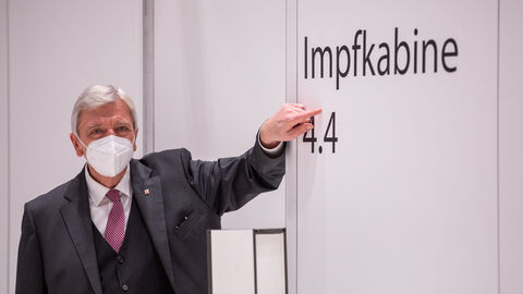 Besuch des Impfzentrums in Wiesbaden Besuch des Impfzentrums in Wiesbaden