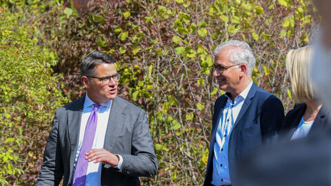 Ministerpräsident Rhein und Wirtschaftsminister Al-Wazir